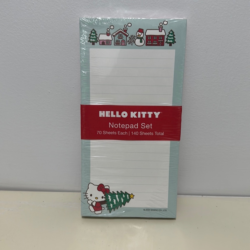 Christmas hello Kitty notepad